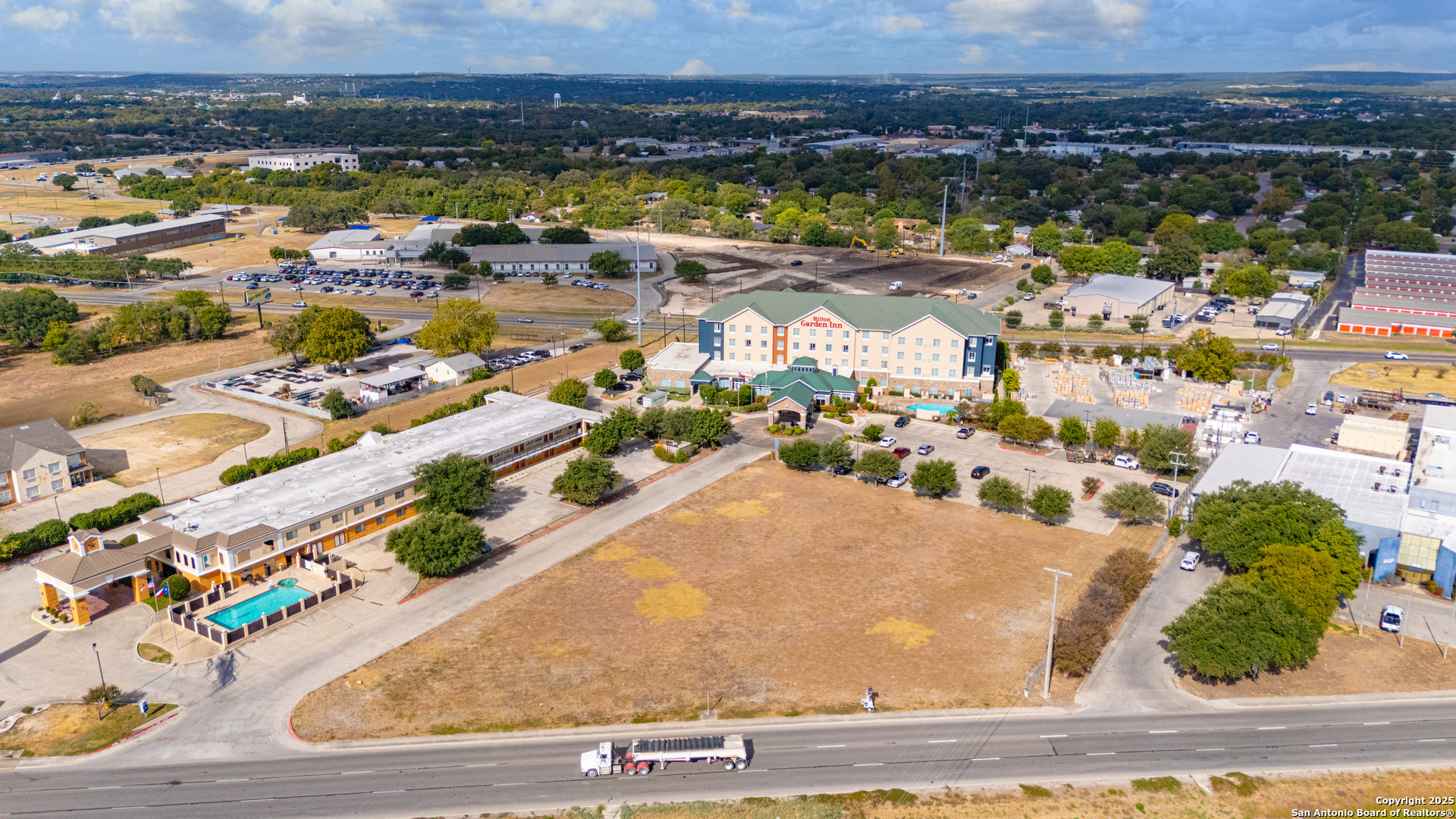 1501 N Business Ih 35 New Braunfels TX 78130
