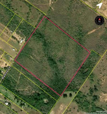 558 Ramos Lane Floresville TX 78114