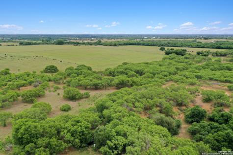 13857 Us Highway 87 S Adkins TX 78101