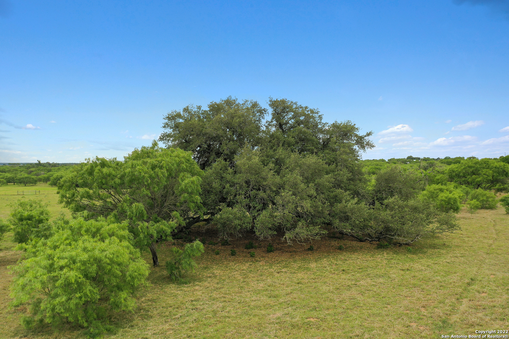 13857 Us Highway 87 S Adkins TX 78101