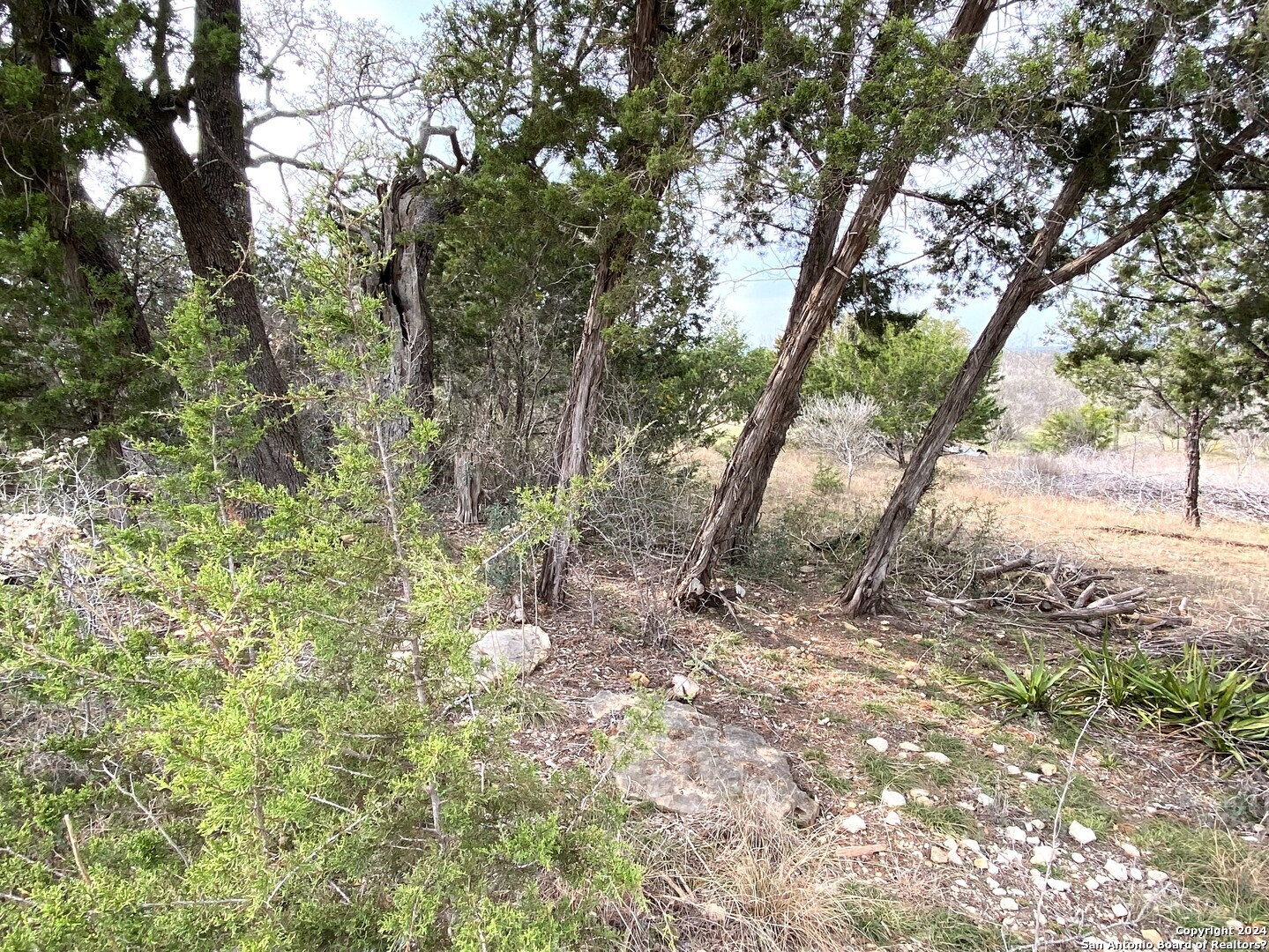 Lots 28-29 Lakeshore Bandera TX 78003