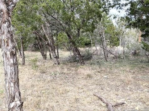 Lots 28-29 Lakeshore Bandera TX 78003