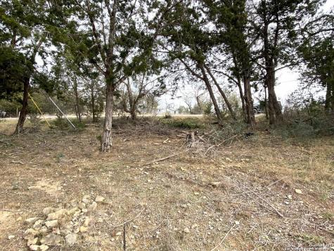 Lots 28-29 Lakeshore Bandera TX 78003