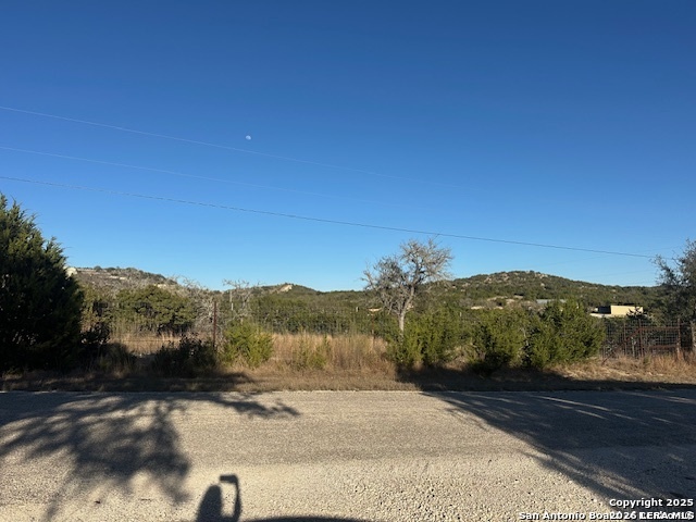 000 E Bear Springs Pipe Creek TX 78063