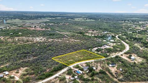 123 Country View Lane Floresville TX 78114