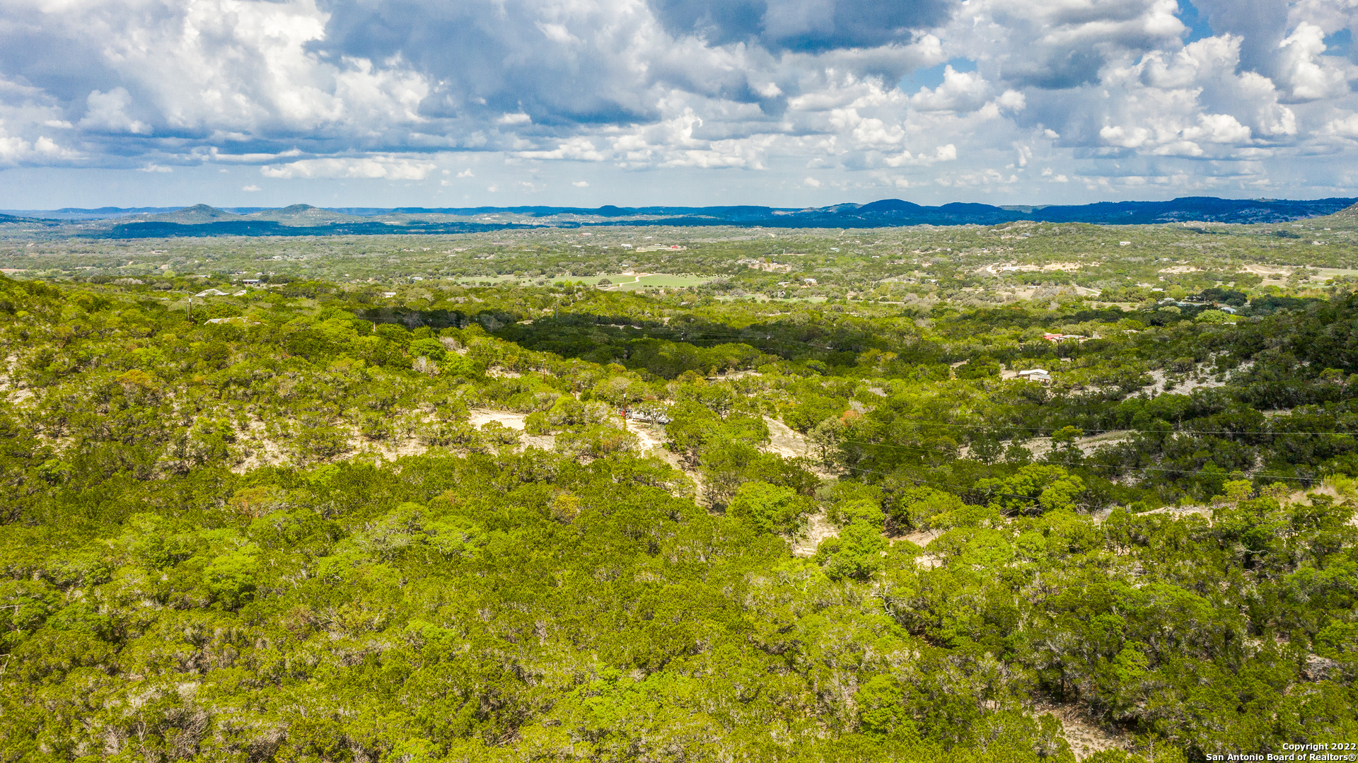 1300 S Goat Ridge Pipe Creek TX 78063