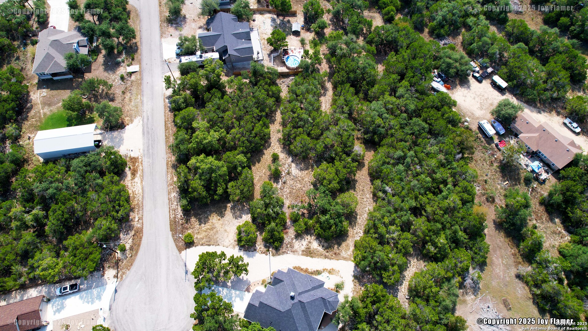 1040 Pinon Pass Fischer TX 78623