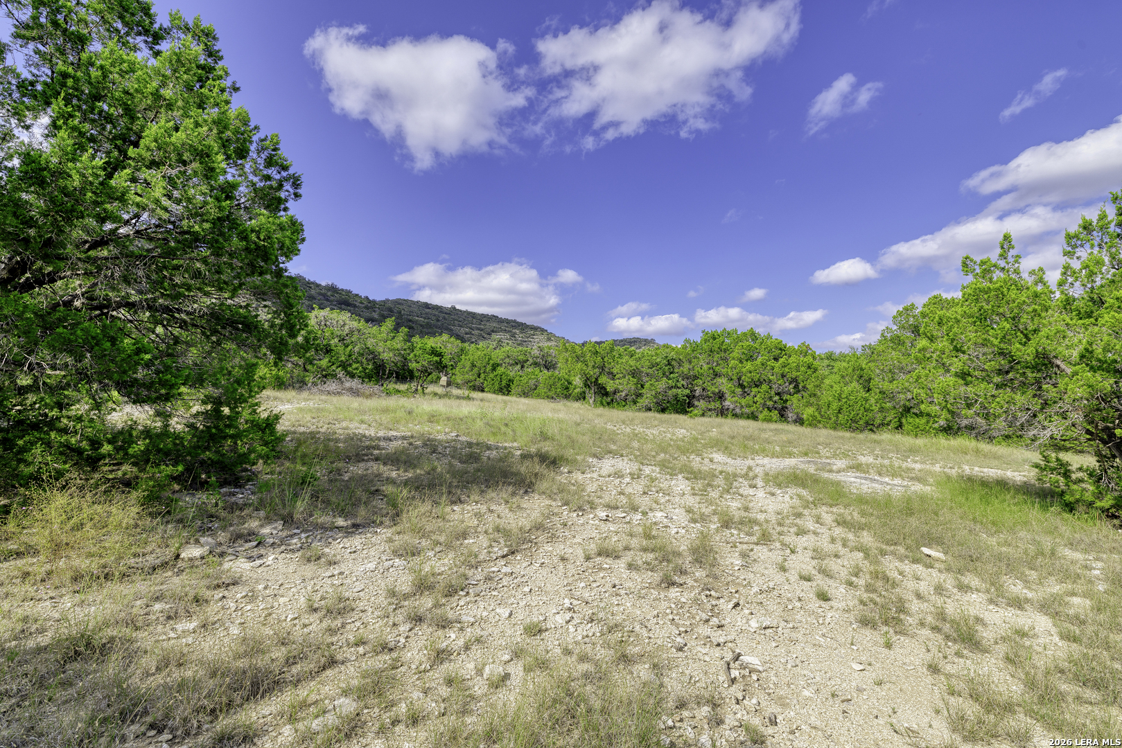 2455 N Highway 83 Leakey TX 78873