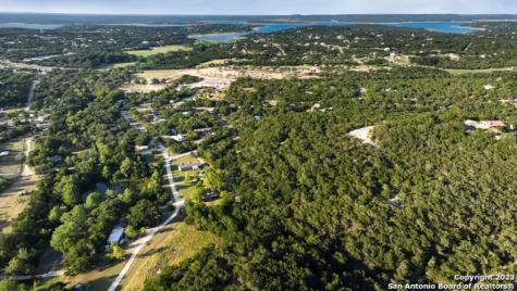 1729 Whispering Hills Drive Canyon Lake TX 78133