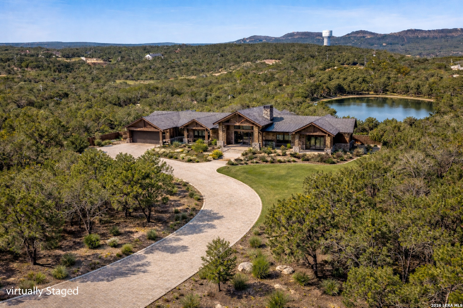 1729 Whispering Hills Drive Canyon Lake TX 78133