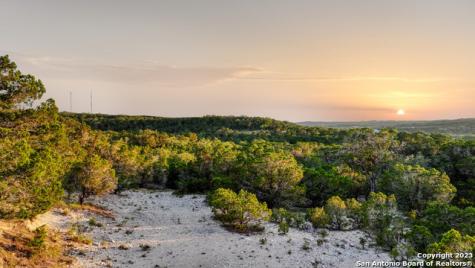 1729 Whispering Hills Drive Canyon Lake TX 78133