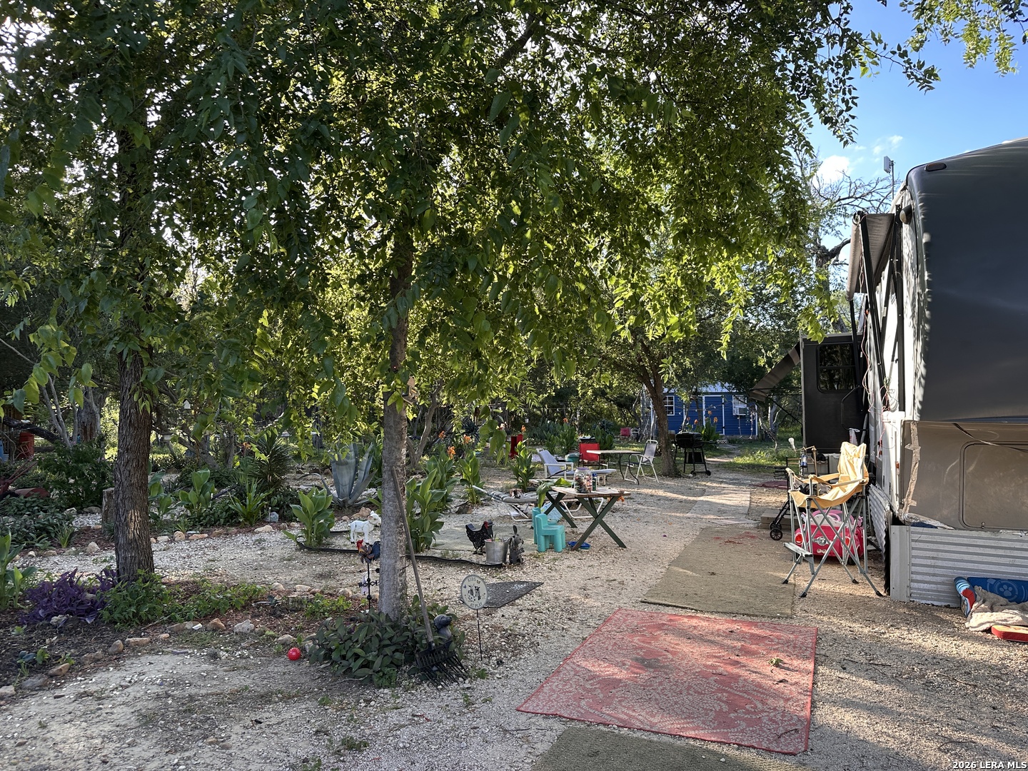 332 Private Road 6632 Devine TX 78016