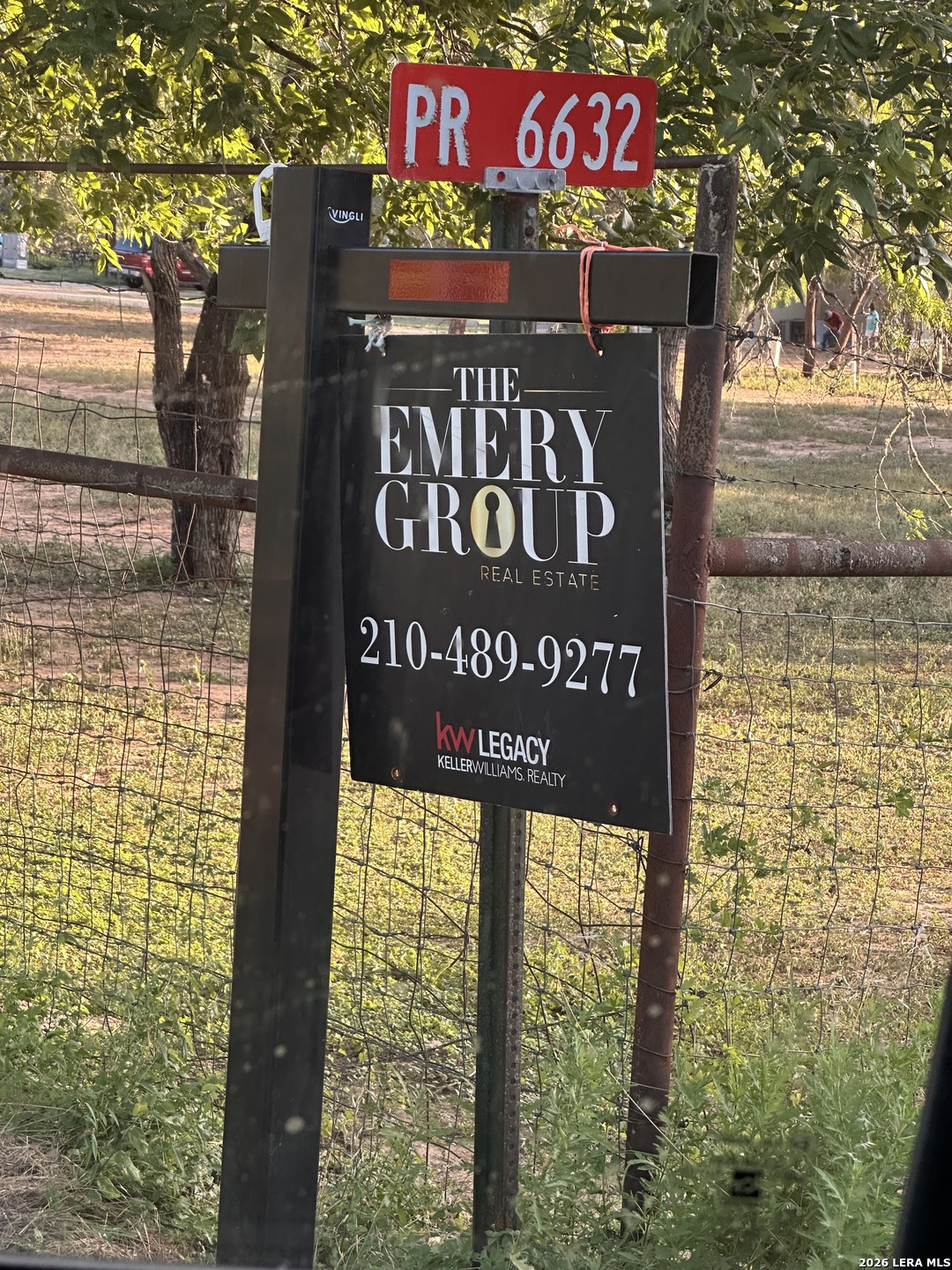332 Private Road 6632 Devine TX 78016