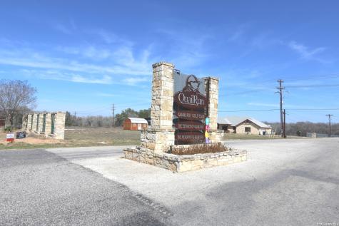 101 Turnberry Drive La Vernia TX 78121