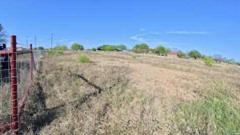 0 County Road 664 Devine TX 78016