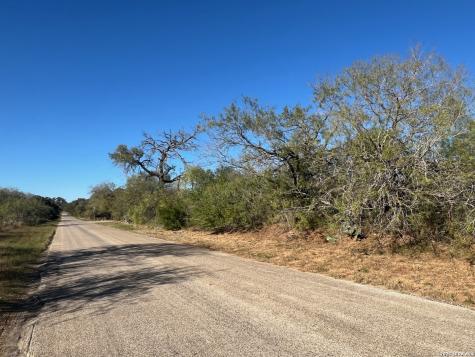0 Red Barn Road Poteet TX 78065