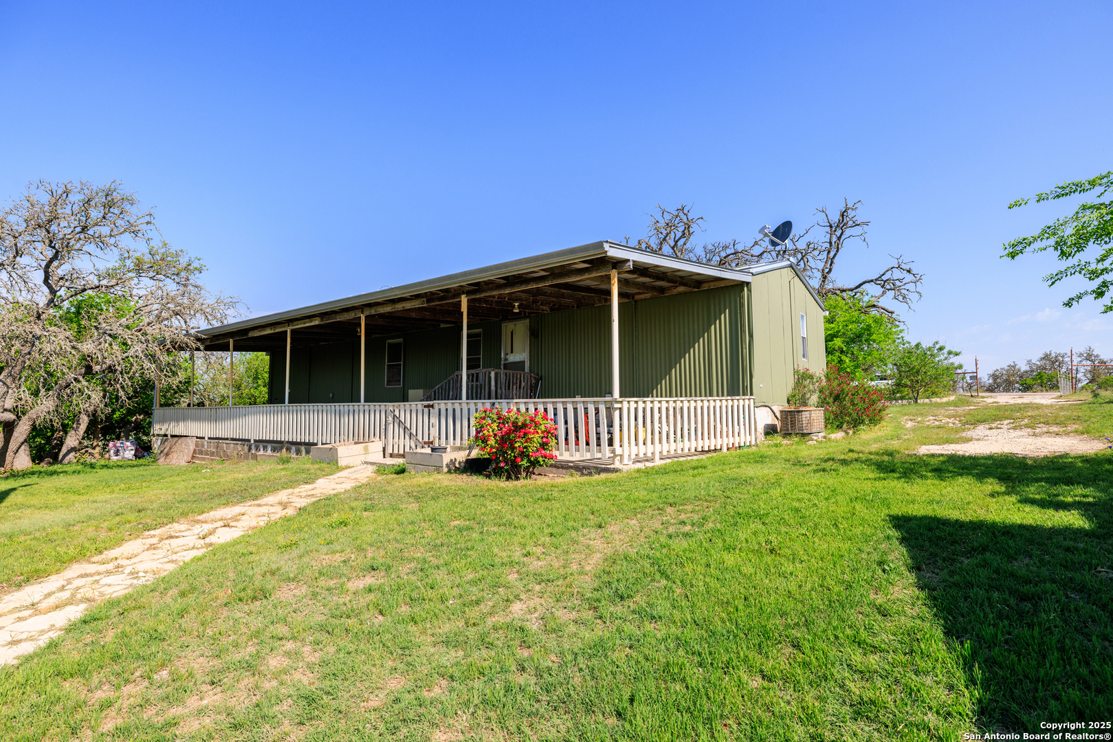 453 Reeves Lane Harper TX 78631
