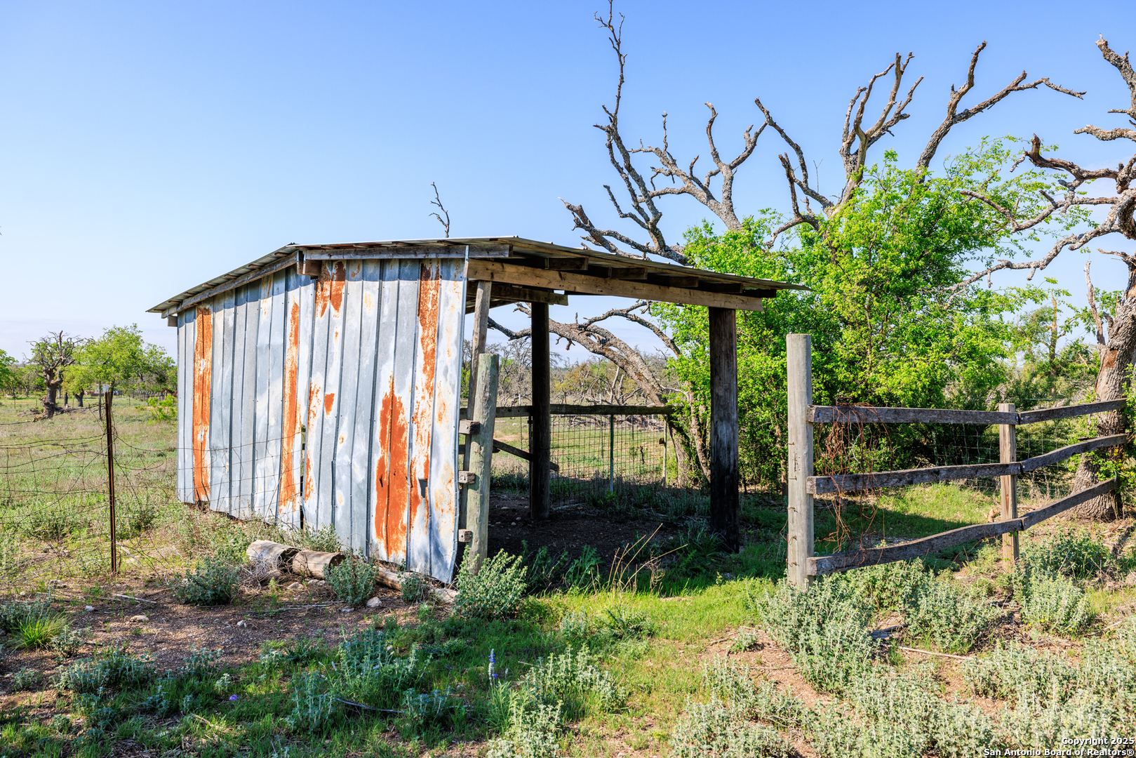 453 Reeves Lane Harper TX 78631