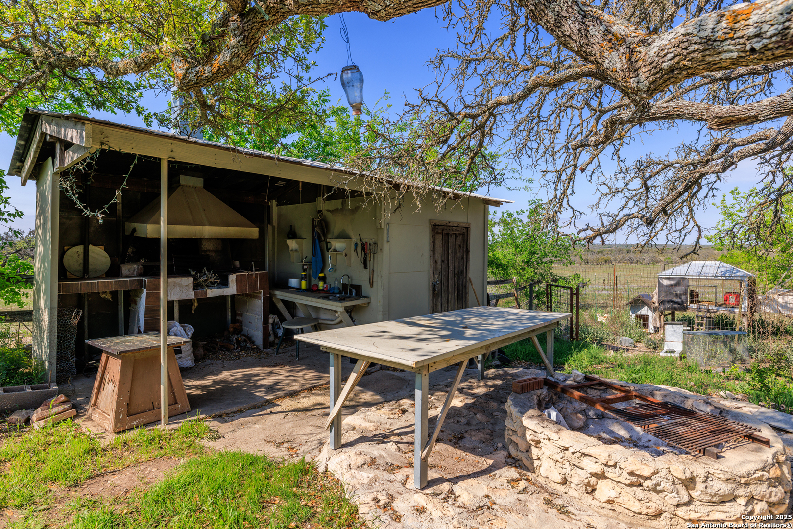 453 Reeves Lane Harper TX 78631