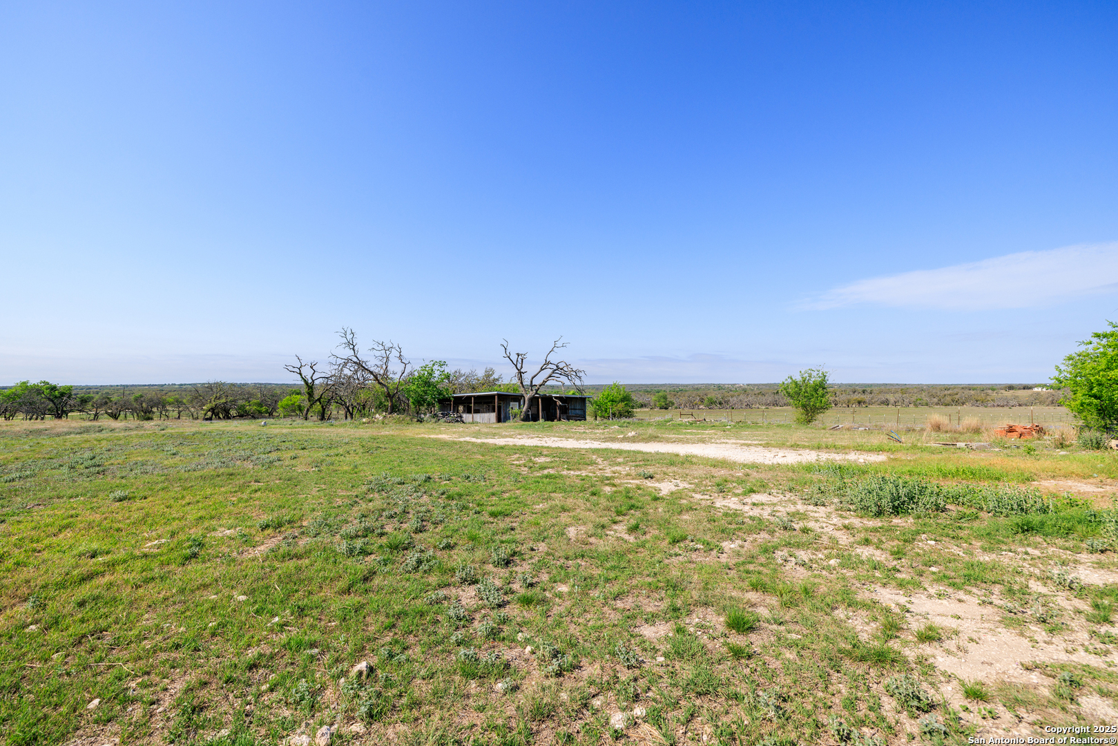453 Reeves Lane Harper TX 78631