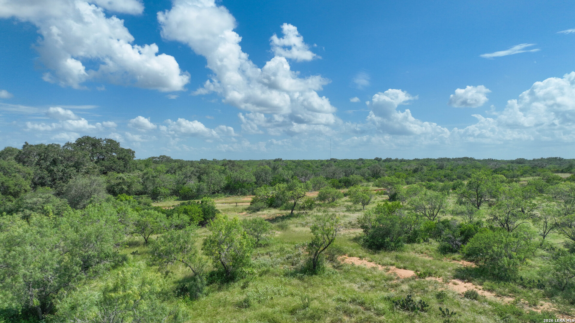 2932 Cr 307 Jourdanton TX 78026