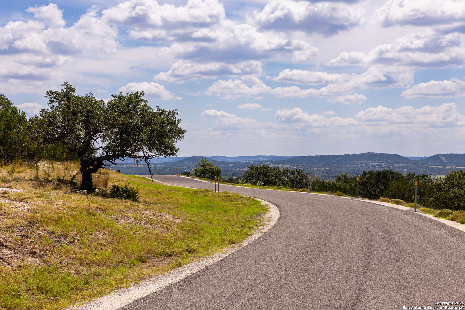 493 Dark Sky Path Kerrville TX 78028