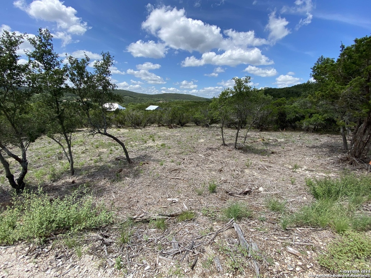 391 Pr 1748 Lot 391 Mico TX 78056