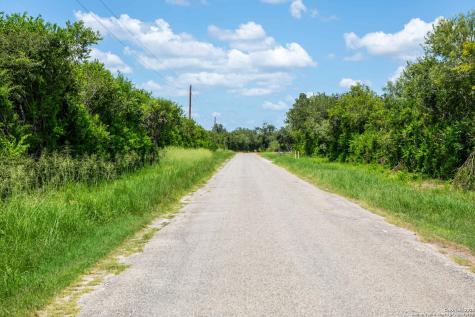 000 Cr 405 Beeville TX 78102