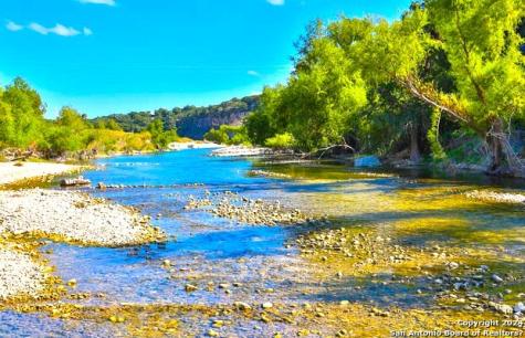 000 Vaquero Pipe Creek TX 78063