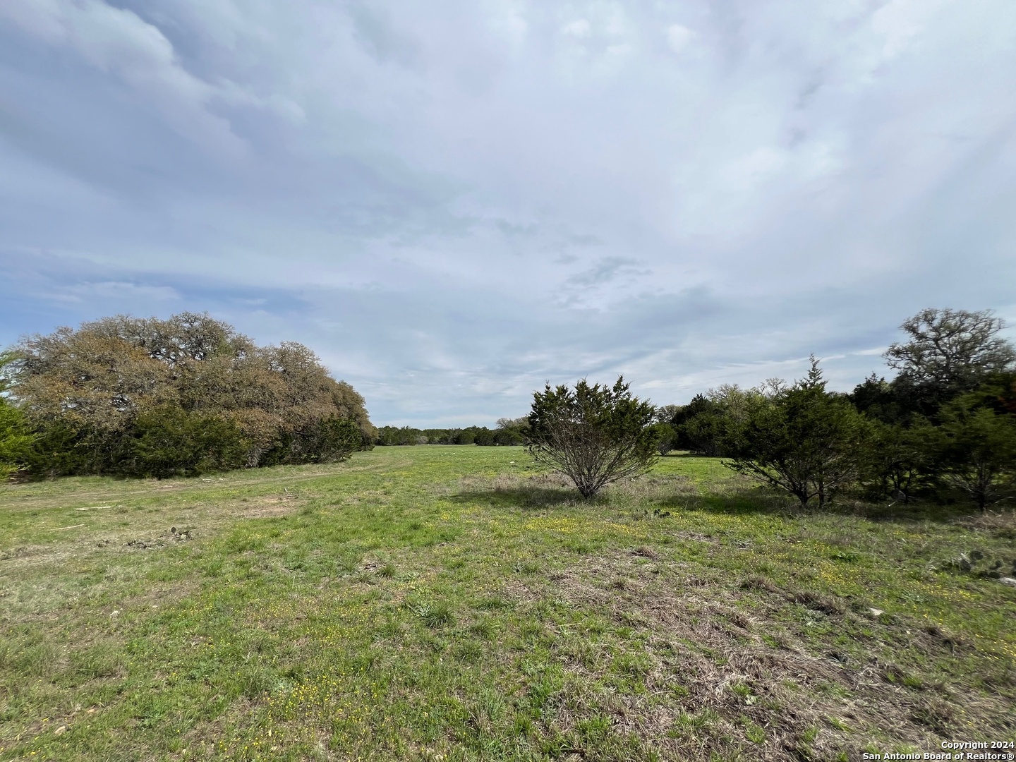 000 Vaquero Pipe Creek TX 78063
