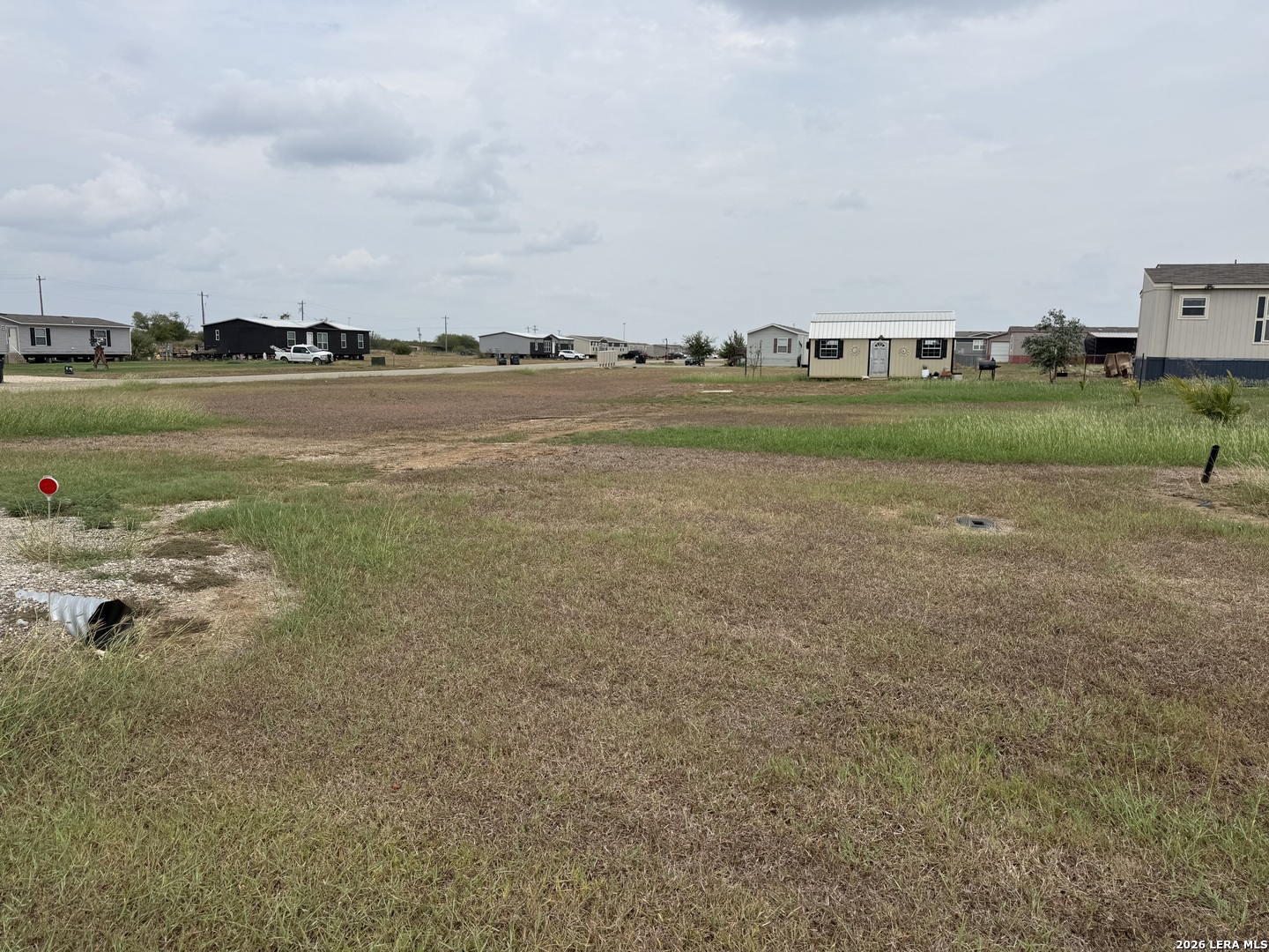 2141 County Road 430 Pleasanton TX 78064