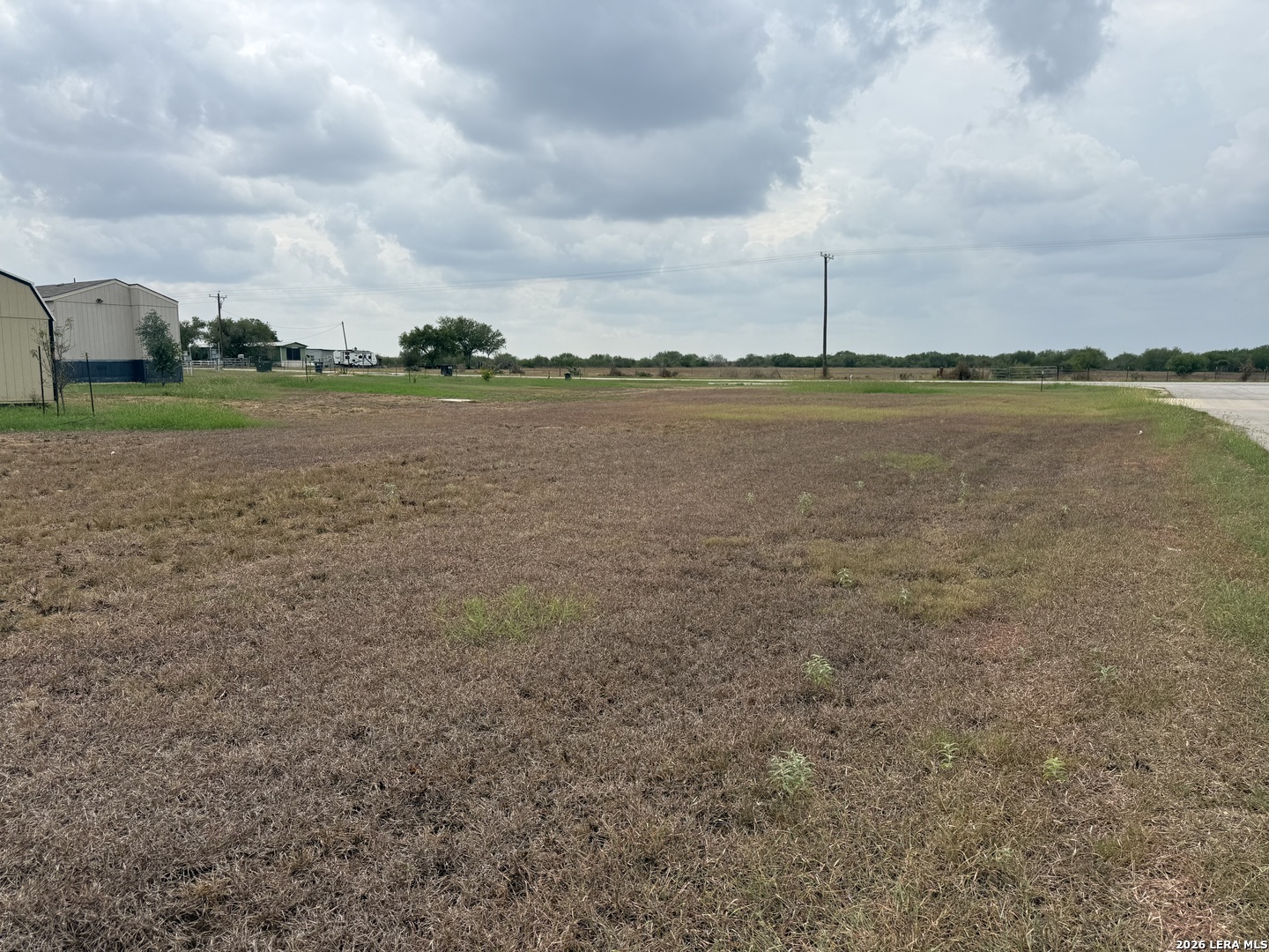 2141 County Road 430 Pleasanton TX 78064