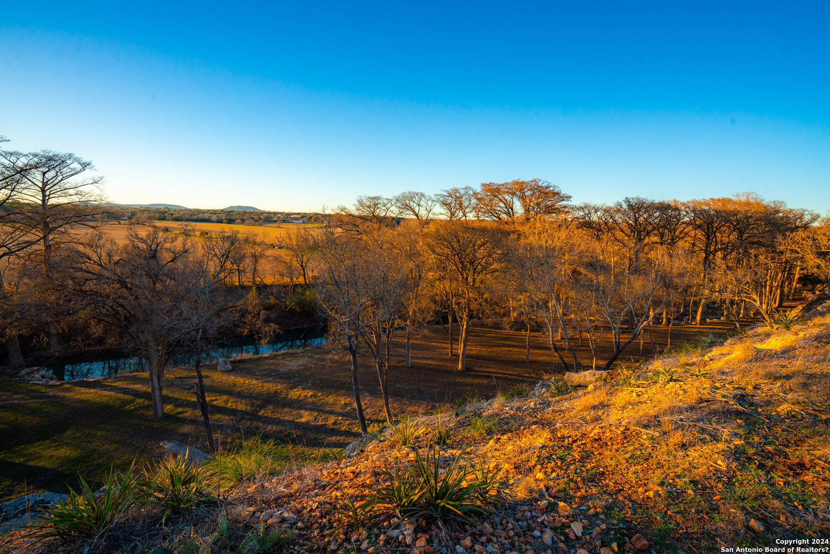 608 N Creek Road Comfort TX 78013