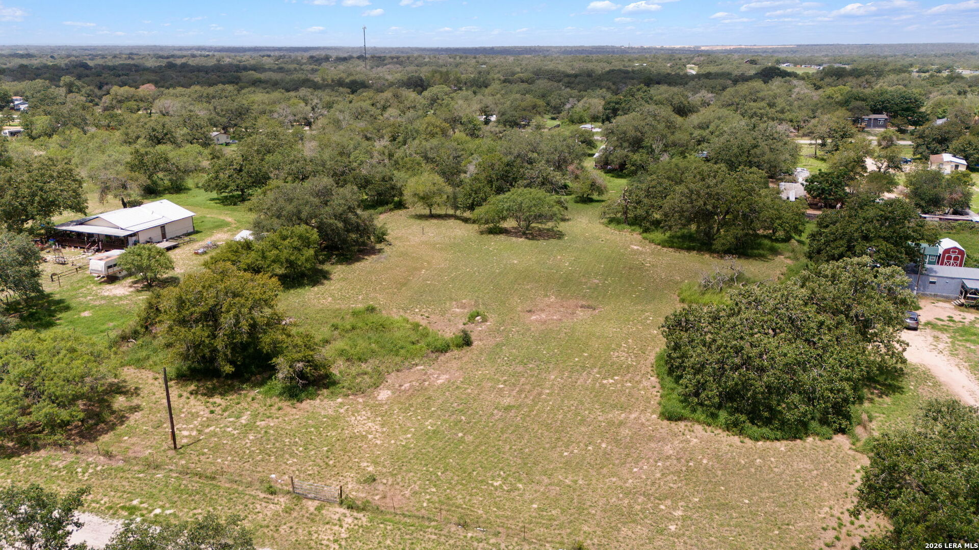 271 Hermosa Poteet TX 78065