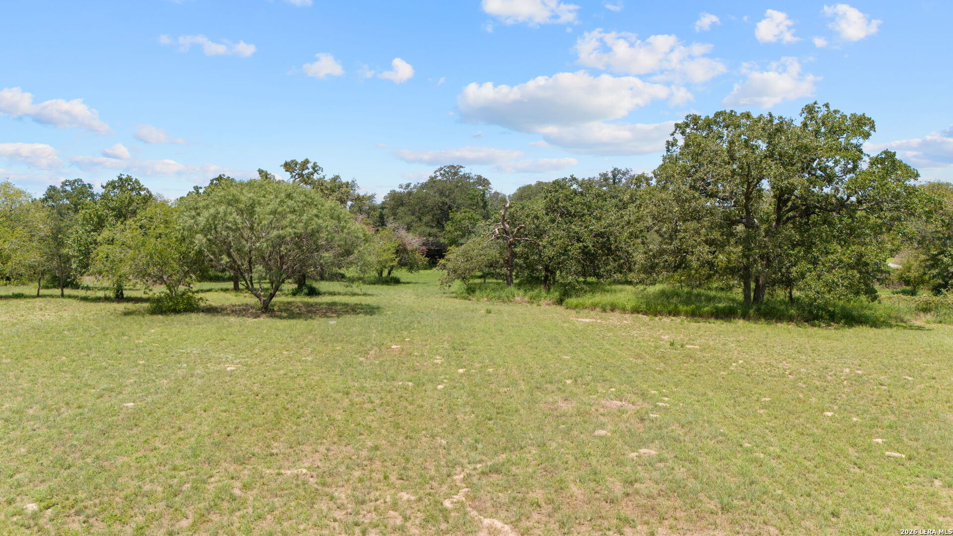 271 Hermosa Poteet TX 78065