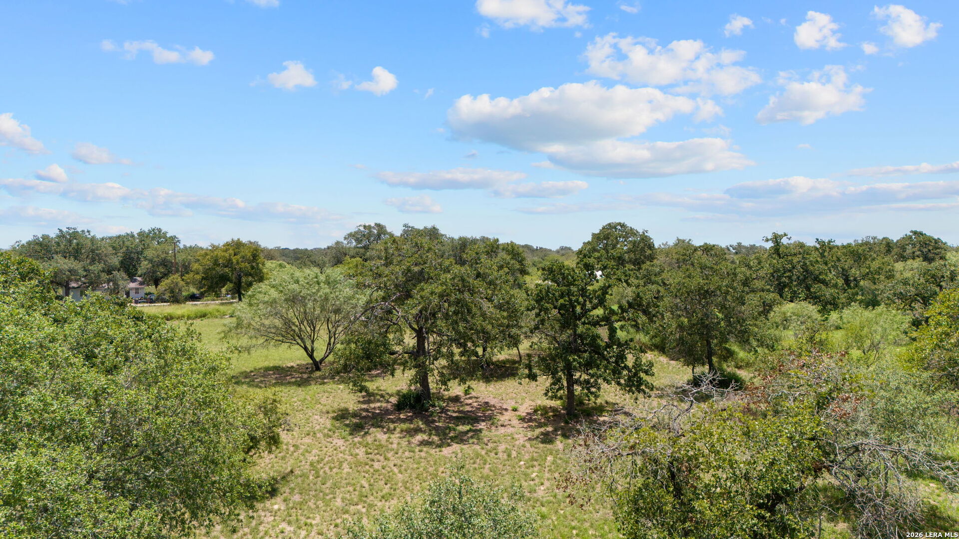 271 Hermosa Poteet TX 78065