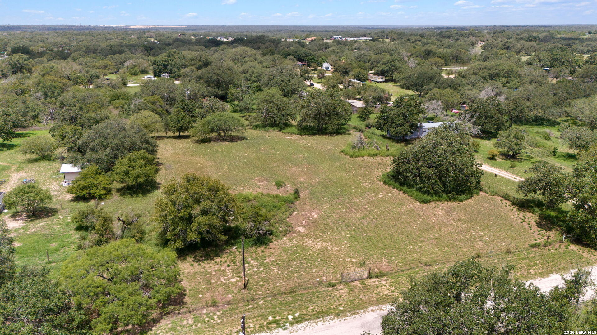 271 Hermosa Poteet TX 78065
