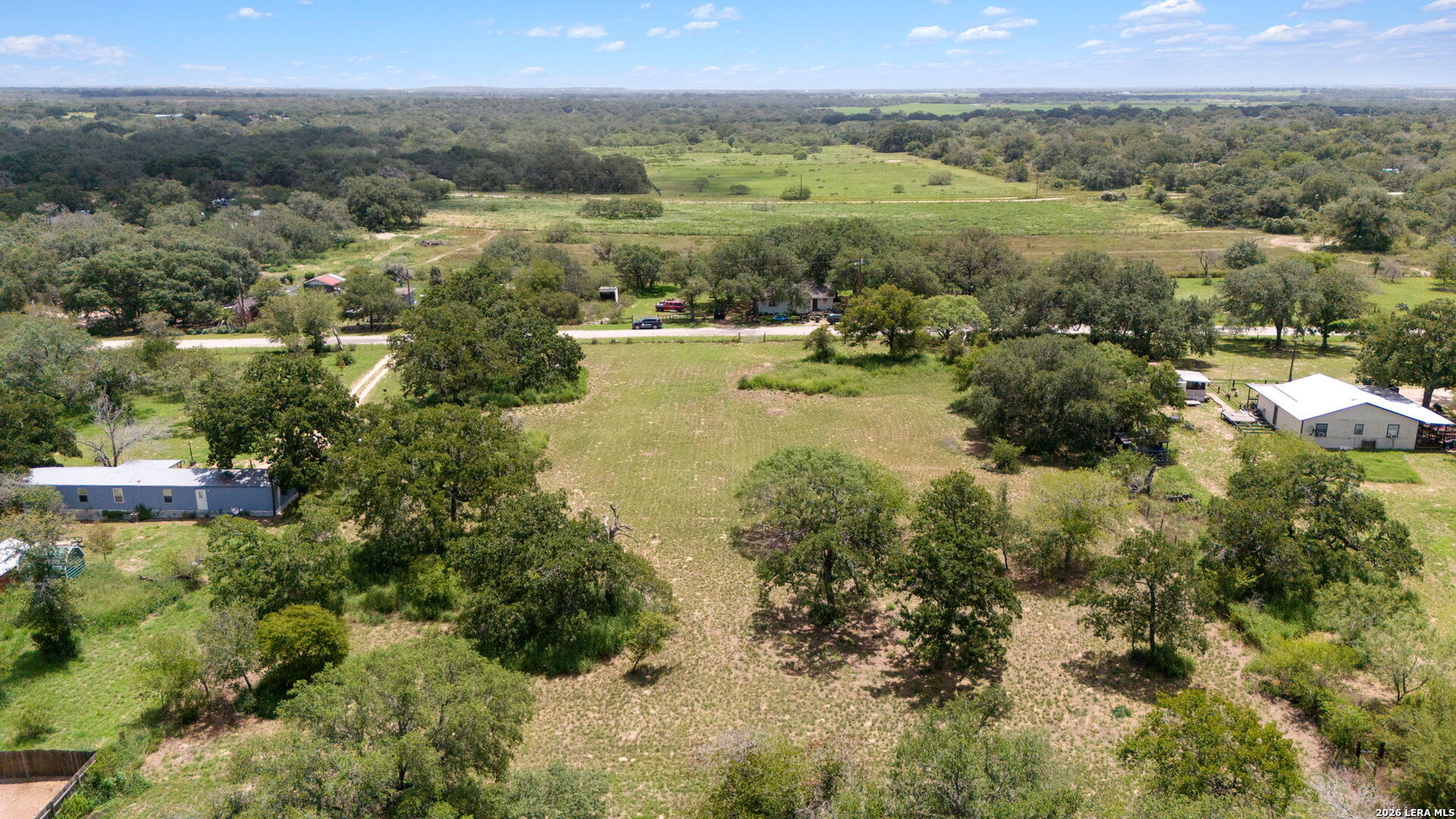271 Hermosa Poteet TX 78065