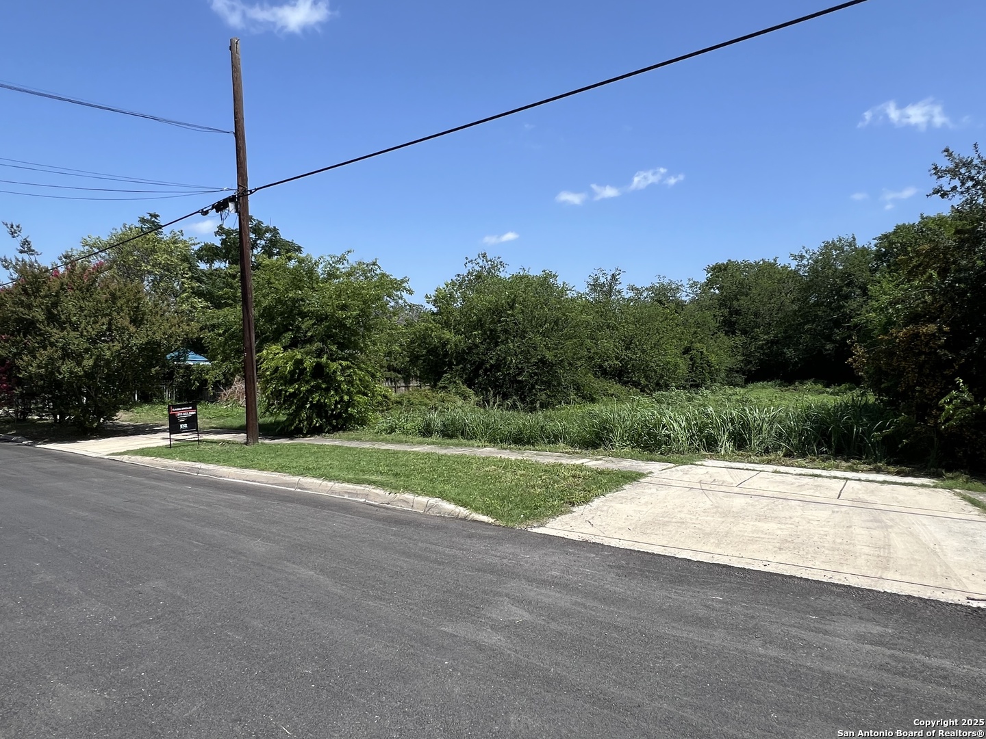 821 Martin Luther King Drive San Antonio TX 78203
