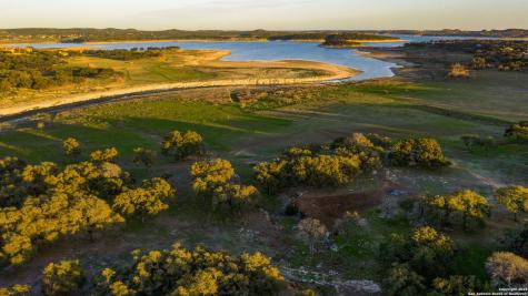 539 Clay Ridge Canyon Lake TX 78133