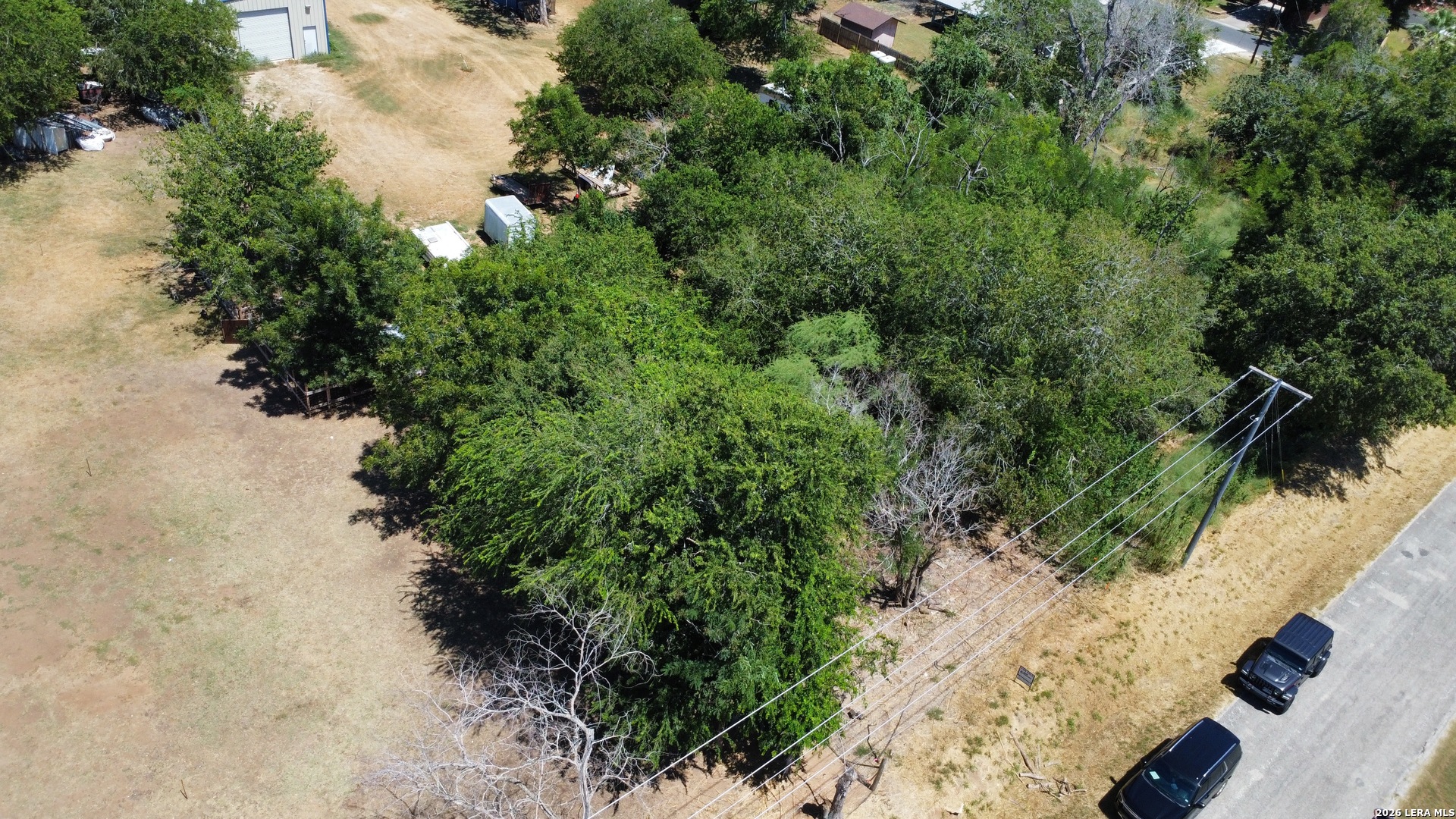 1208 6th Street Floresville TX 78114