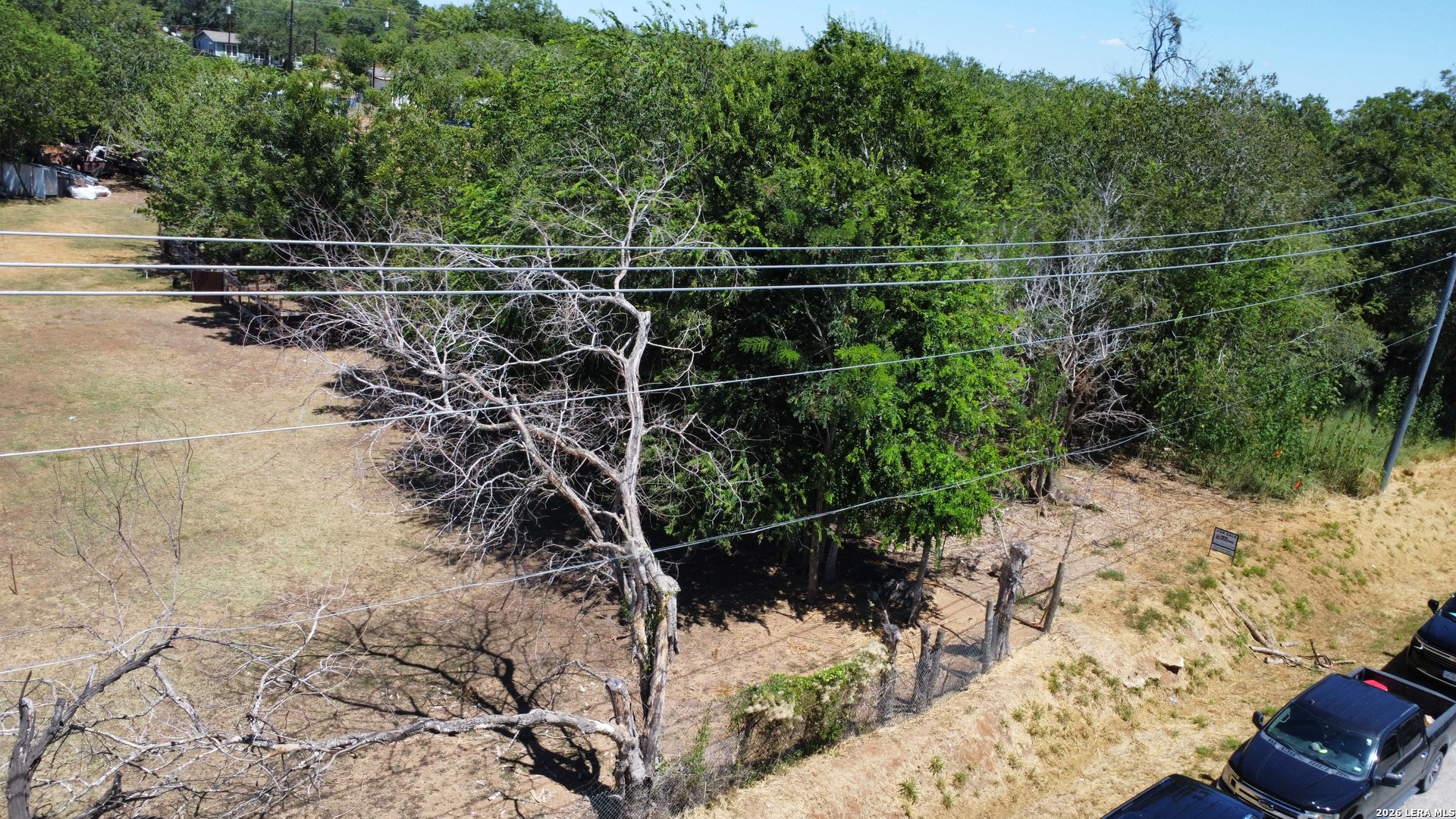 1208 6th Street Floresville TX 78114