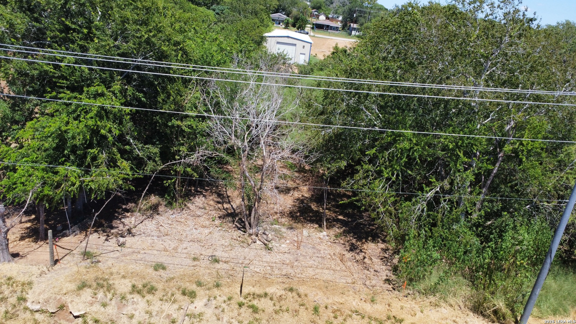1208 6th Street Floresville TX 78114