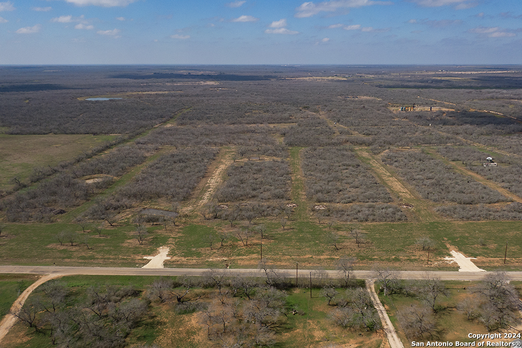 Tract 6 Fm 1332 Jourdanton TX 78026