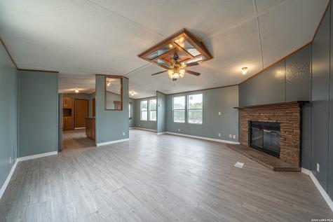 455 Old Castroville Bandera TX 78003