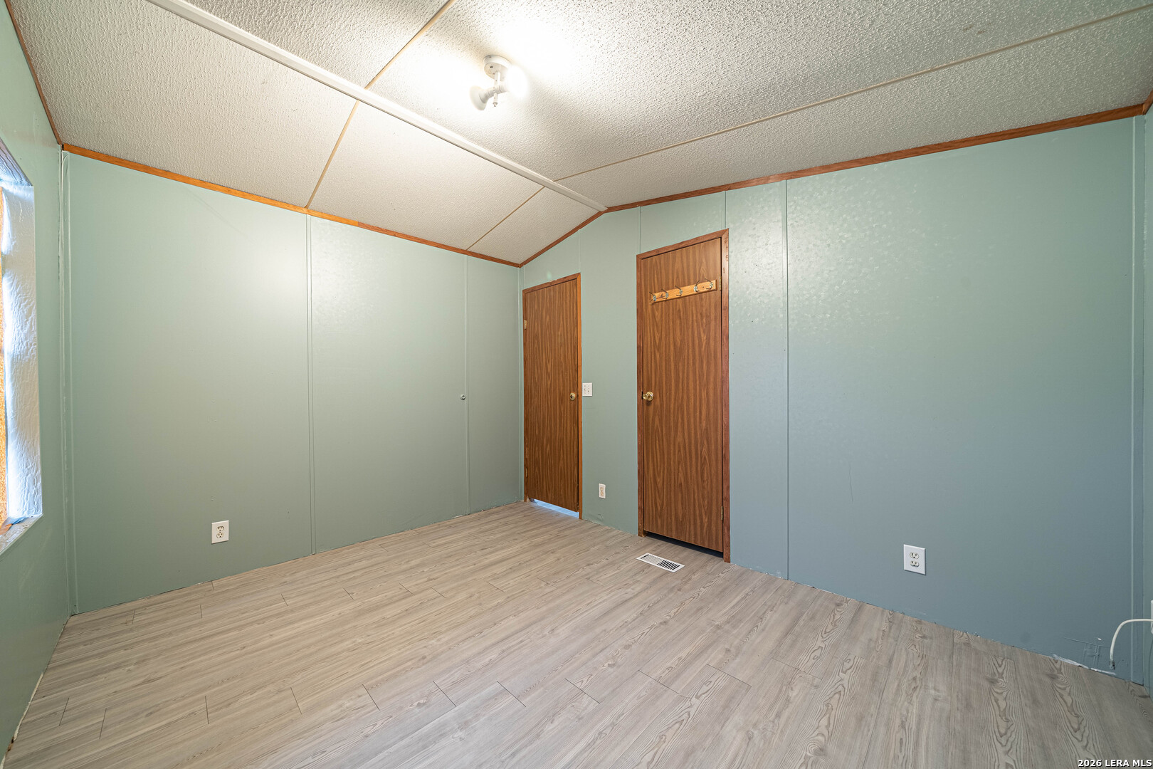 455 Old Castroville Bandera TX 78003