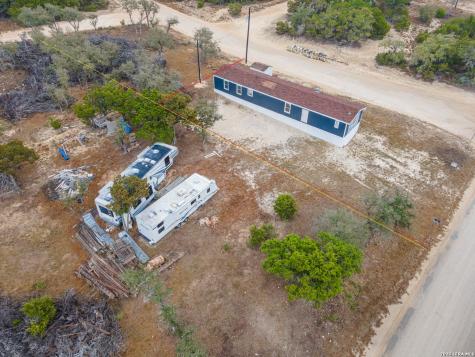 455 Old Castroville Bandera TX 78003