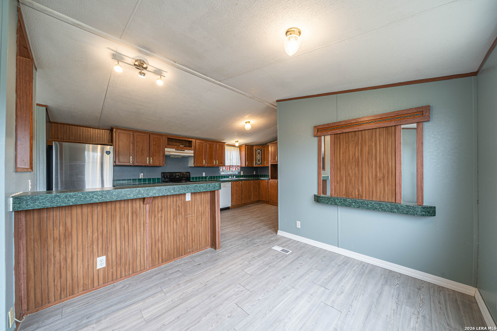 455 Old Castroville Bandera TX 78003
