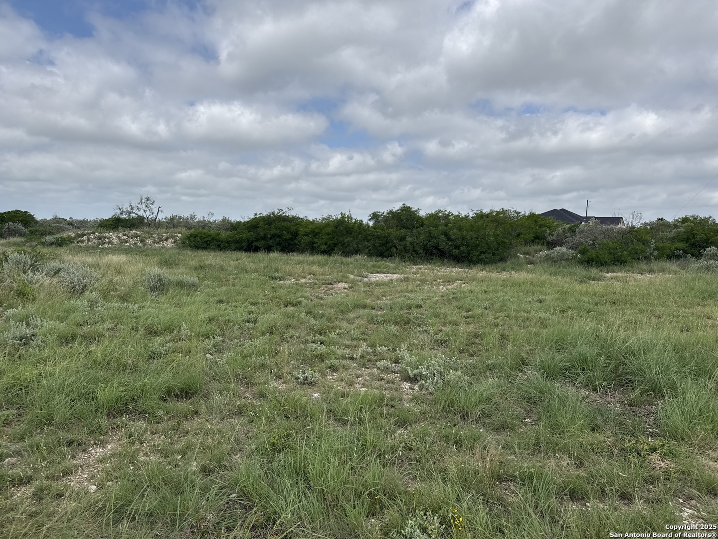 21 Legend Hills Uvalde TX 78801