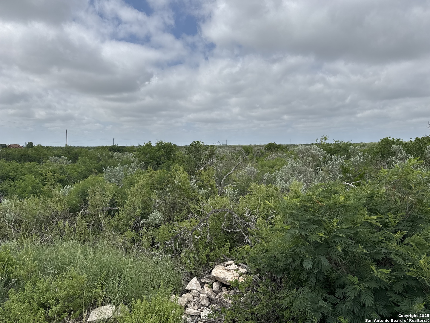21 Legend Hills Uvalde TX 78801